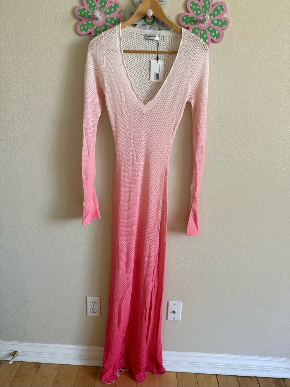 NWT Guizio Pink Ombre Open-Knit V-Neck Cover-Up Size S